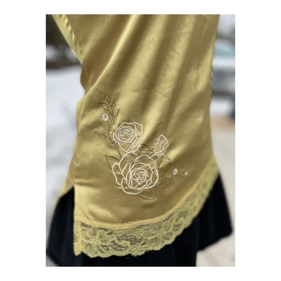 Y2K Le Chateau Gold Satin Camisole Lace Trim Floral Embroidery XXS - Picture 10 of 11